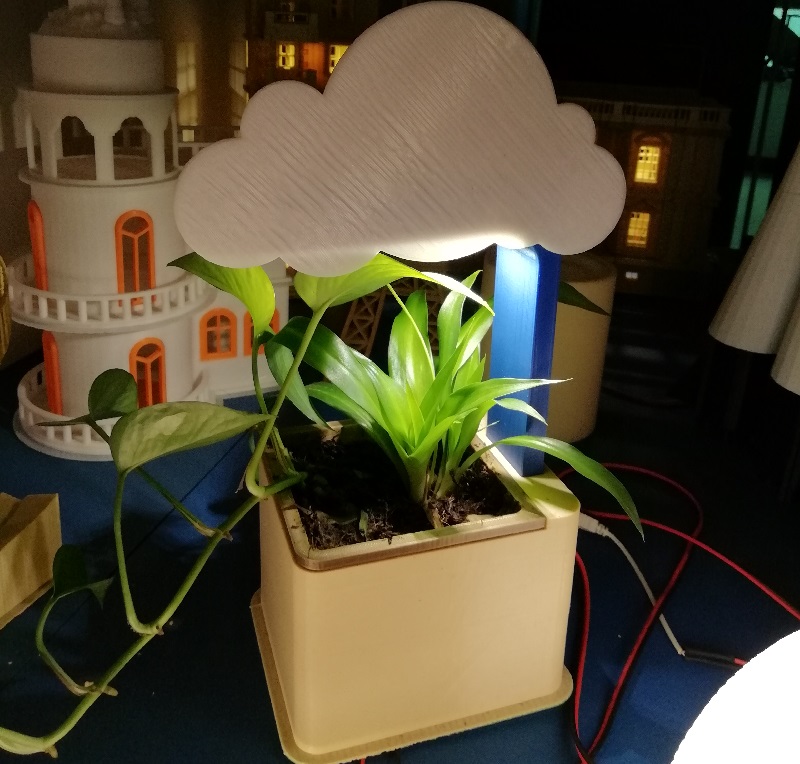 灯光版云朵花盆