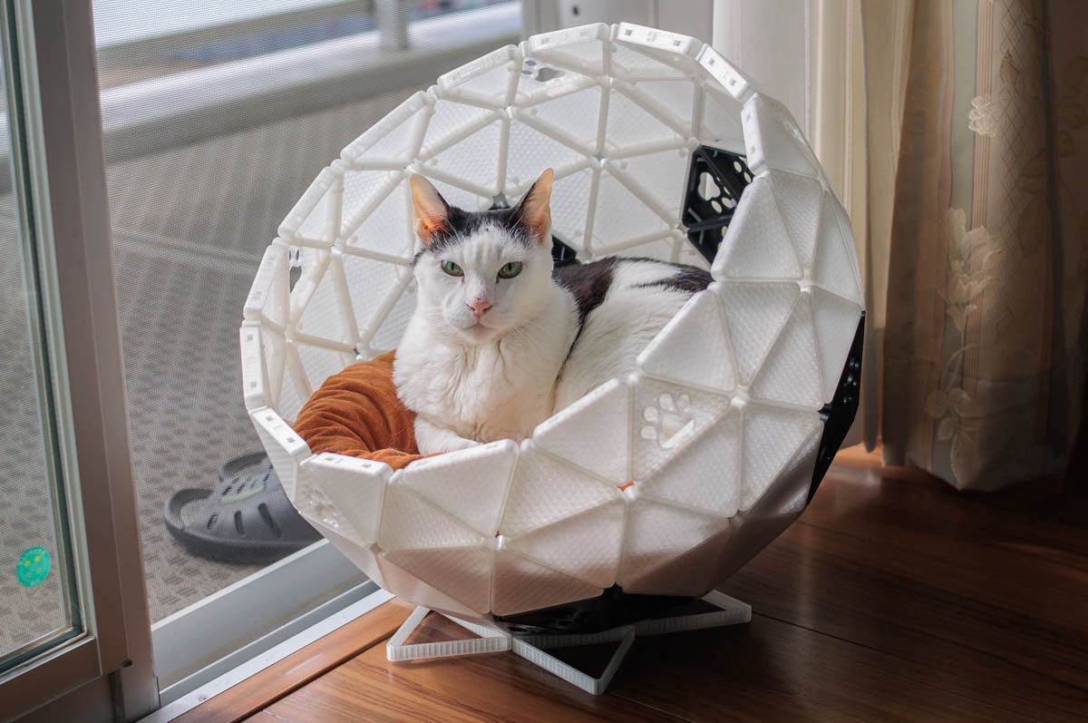圆顶猫舍床零件拼装