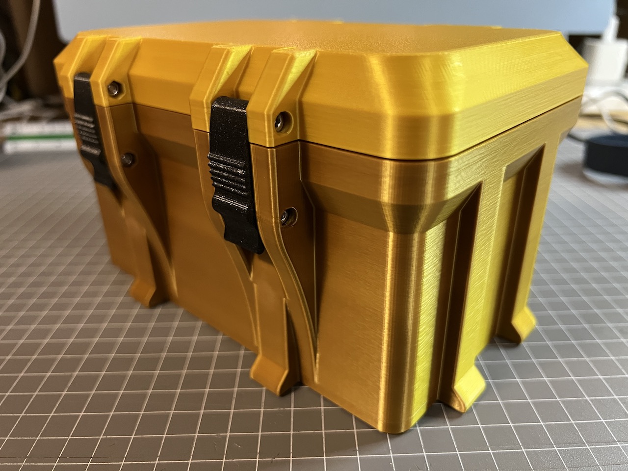 防水防尘实用工具盒